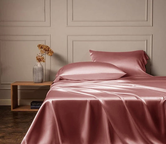 Drap en satin de soie – Luxe & Sensualité