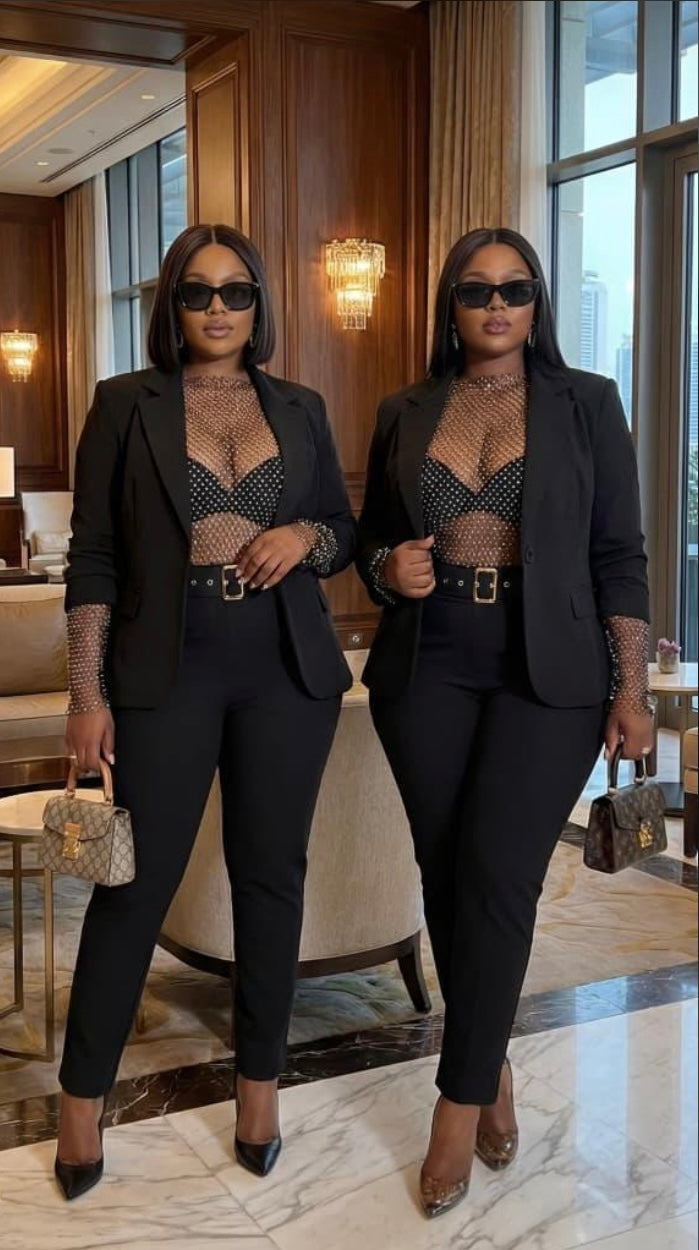 Ensemble Femme Chic Noir 3 Pièces – Blazer, Pantalon Taille Haute & Haut Résille