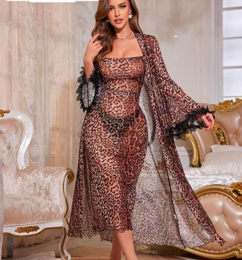 Ensemble Robe Moulante & Kimono Long Léopard – Look Séduction Chic
