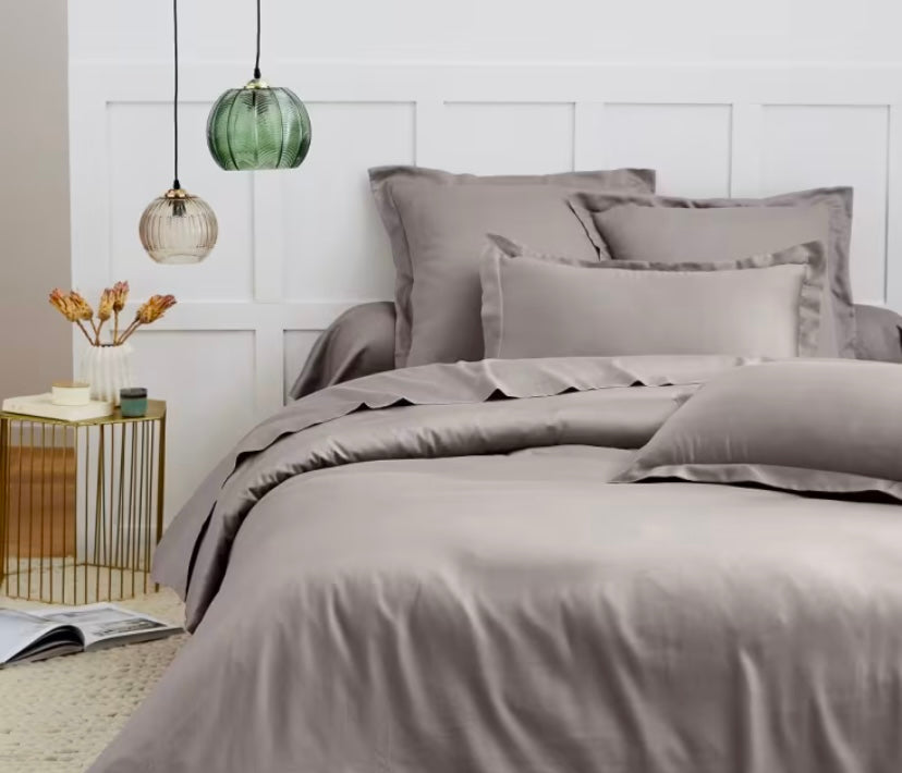Drap-housse en satin de coton – Douceur & Élégance