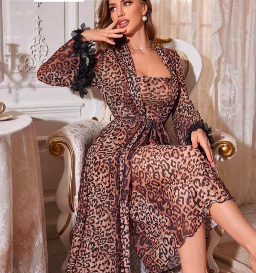 Ensemble Robe Moulante & Kimono Long Léopard – Look Séduction Chic