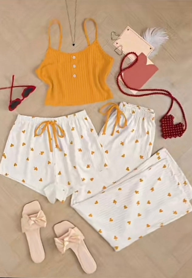 ✨ Ensemble de Nuit Multi-Pièces "Cœurs Tendres" – Confort et Versatilité