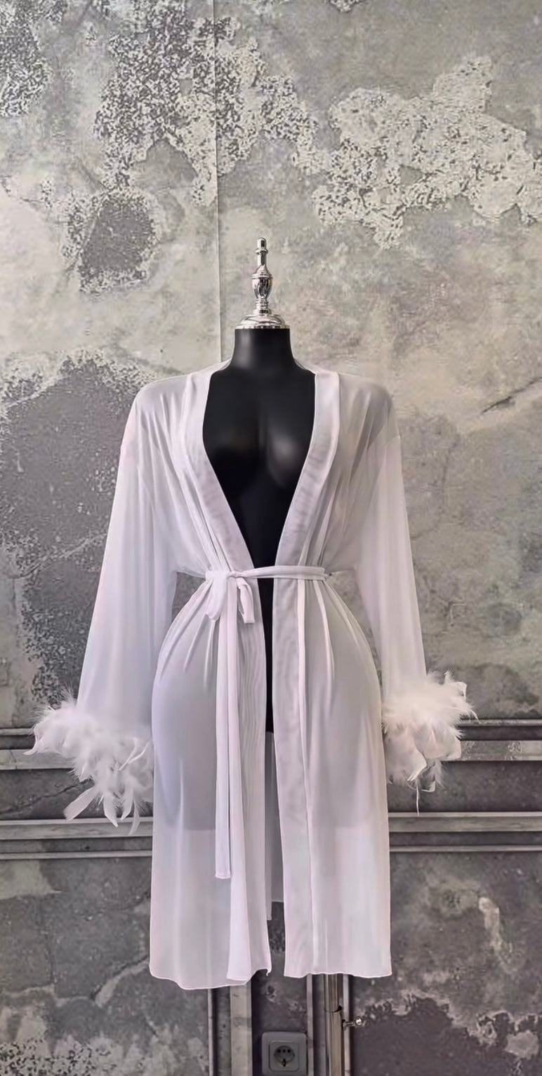 Kimono Long Élégance – Finition Plumes